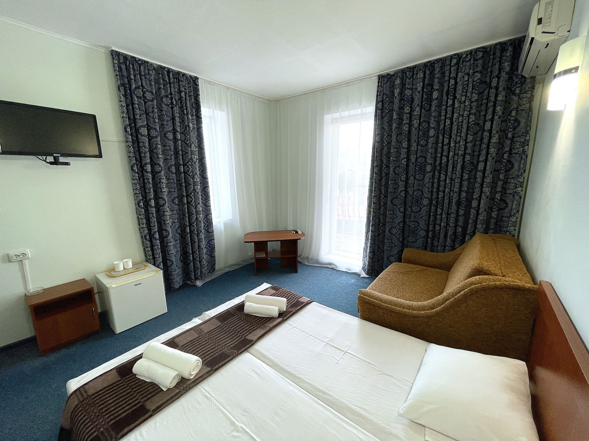 Mobirise Website Builder